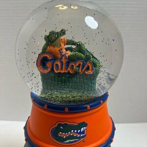 Vintage Sankyo University Of Florida Gators Musical Water Snow Globe